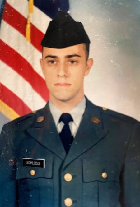 David Schloss, en uniforme militar.